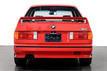 El BMW M3 E30 de la colección de Paul Walker sale a la venta: Prepara la cartera