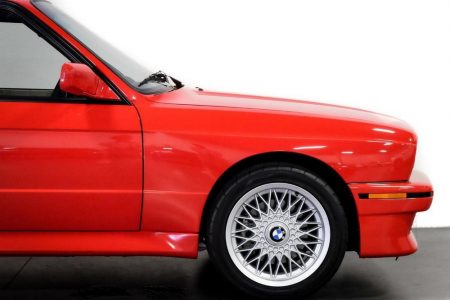 El BMW M3 E30 de la colección de Paul Walker sale a la venta: Prepara la cartera