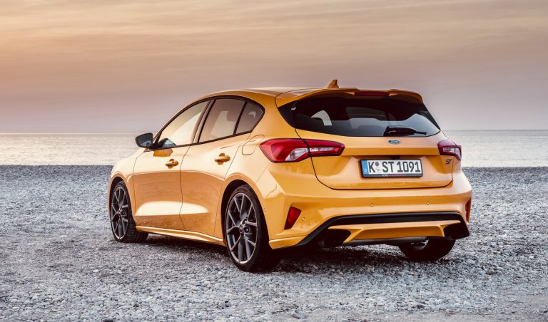 El Ford Focus ST de nueva generación podría ser híbrido