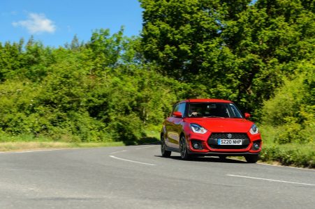 El Suzuki Swift Sport llega con hibridación ligera y etiqueta ECO