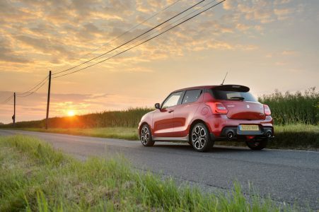 El Suzuki Swift Sport llega con hibridación ligera y etiqueta ECO