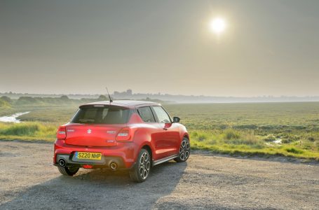 El Suzuki Swift Sport llega con hibridación ligera y etiqueta ECO