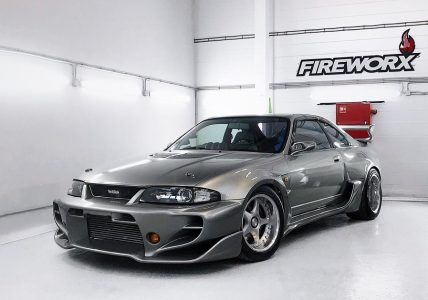 Este Nissan Skyline GT-R R33 de Veilside es tan caro como espectacular