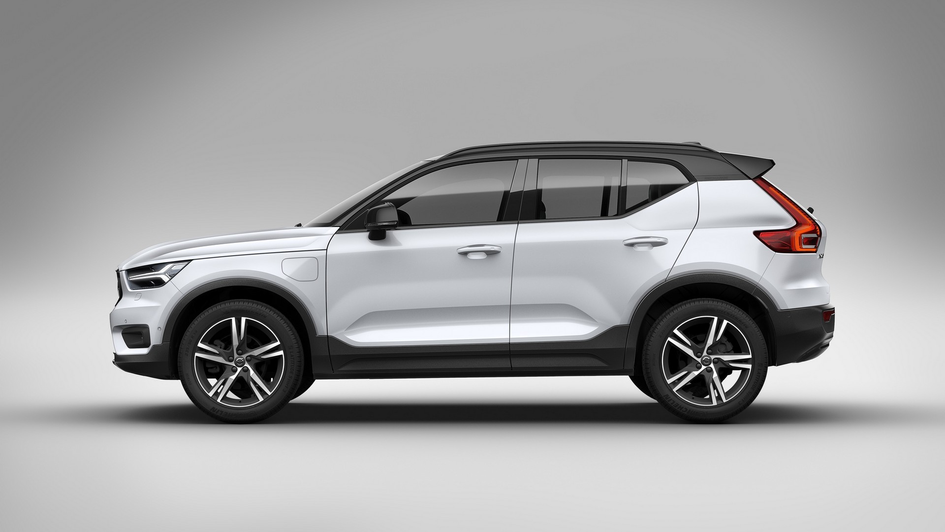 Volvo XC40 T4 Twin Engine: Ya disponible esta nueva versión híbrida enchufable