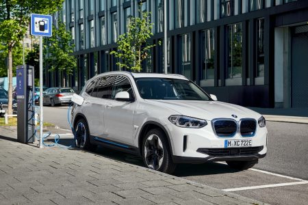 BMW iX3 2021: 100% eléctrico y con hasta 460 kilómetros de autonomía