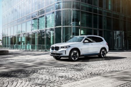 BMW iX3 2021: 100% eléctrico y con hasta 460 kilómetros de autonomía