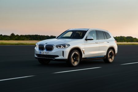 BMW iX3 2021: 100% eléctrico y con hasta 460 kilómetros de autonomía