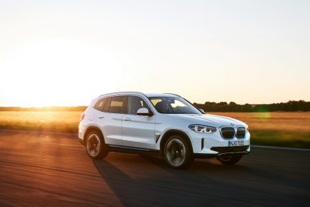 BMW iX3 2021: 100% eléctrico y con hasta 460 kilómetros de autonomía