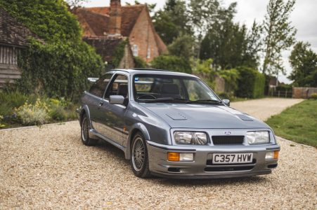 Este Ford Sierra RS Cosworth es muy especial y ahora está a la venta: Te contamos por qué