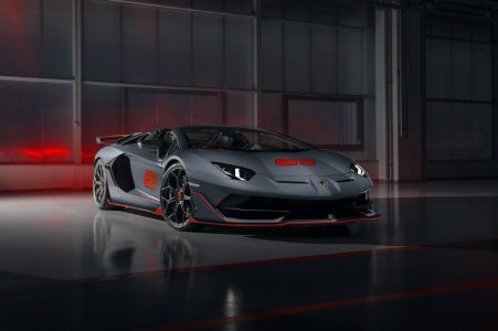 Jorge Lorenzo estrena su nuevo Lamborghini Aventador SVJ 63 Roadster