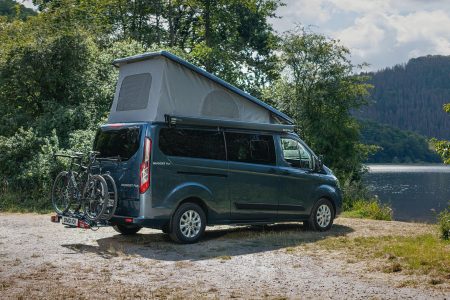 El techo elevable llega a la Ford Transit Custom Nugget Plus 2020