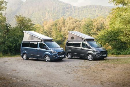 El techo elevable llega a la Ford Transit Custom Nugget Plus 2020