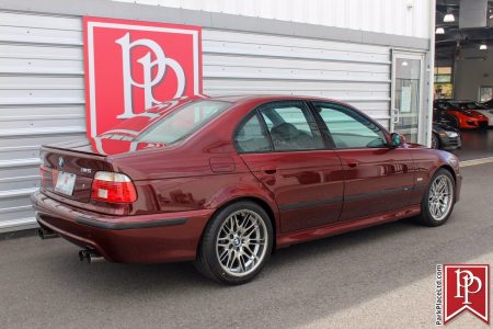 Este BMW M5 E39 de 2001 sólo tiene 32.000 kilómetros y está a la venta