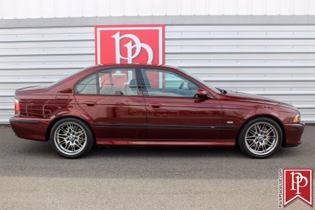 Este BMW M5 E39 de 2001 sólo tiene 32.000 kilómetros y está a la venta