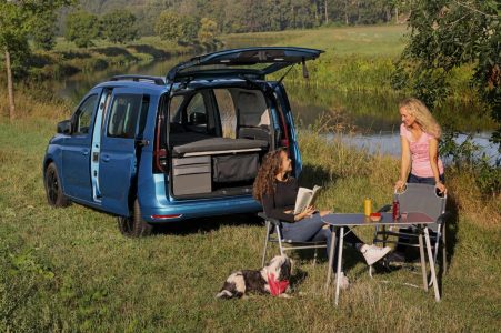 Volkswagen Caddy California: Una mini California para los que buscan un vehículo camper más compacto