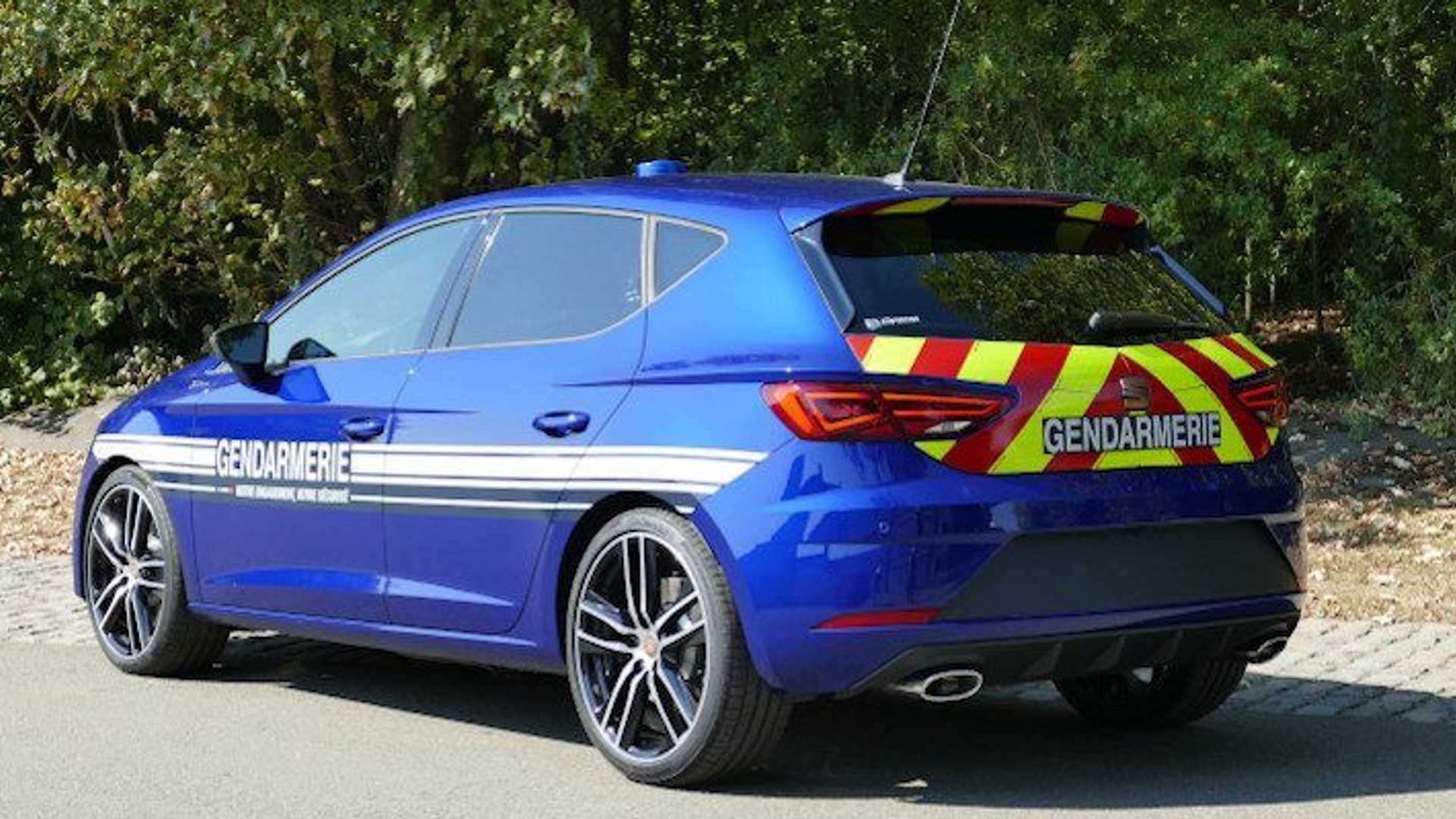 La policía francesa dice adiós al Renault Mégane RS: Lo sustituyen con el SEAT León CUPRA