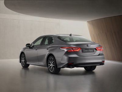 Toyota Camry híbrido 2021: Pequeña actualización para el mercado europeo