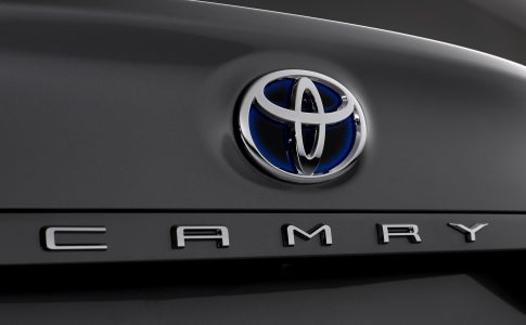 Toyota Camry híbrido 2021: Pequeña actualización para el mercado europeo