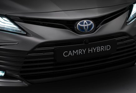 Toyota Camry híbrido 2021: Pequeña actualización para el mercado europeo