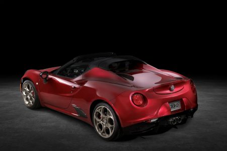 Alfa Romeo 4C Spider 33 Stradale Tributo: El adiós para los Estados Unidos