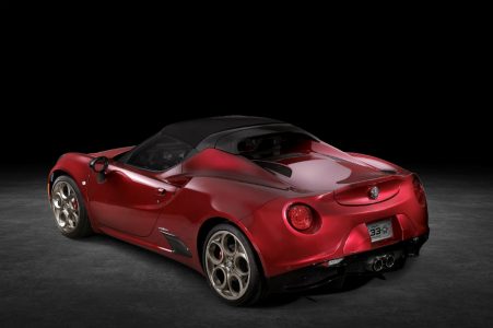 Alfa Romeo 4C Spider 33 Stradale Tributo: El adiós para los Estados Unidos