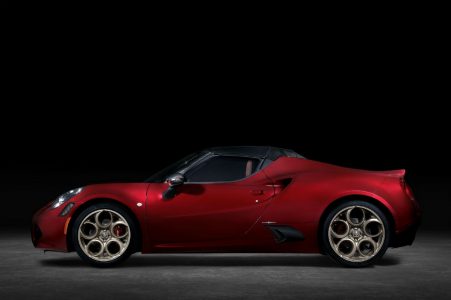 Alfa Romeo 4C Spider 33 Stradale Tributo: El adiós para los Estados Unidos