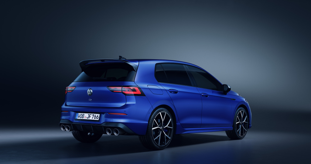 El Volkswagen Golf R 8 llega a España y este es su precio