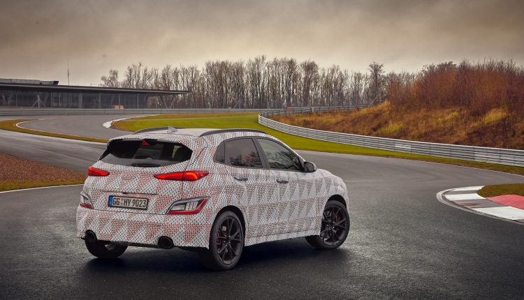 El Hyundai Kona N contará con un motor 2 litros turbo y una caja DCT de ocho relaciones