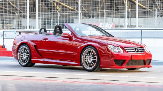 El Mercedes-Benz CLK DTM AMG Cabriolet es una rareza, pero ahora puedes hacerte con uno