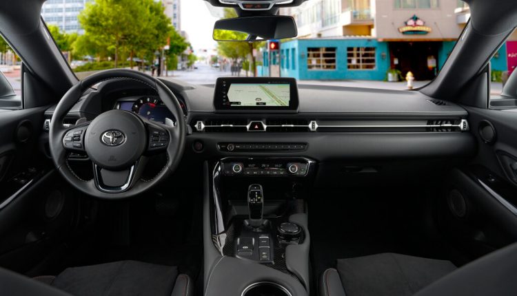 El Toyota GR Supra Pure ya disponible en España: Cuatro cilindros más accesibles