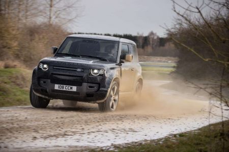 Land Rover Defender 2022: Ahora con el motor V8 de 525 CV