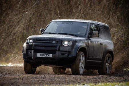 Land Rover Defender 2022: Ahora con el motor V8 de 525 CV