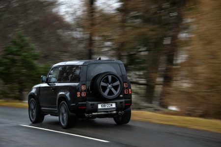 Land Rover Defender 2022: Ahora con el motor V8 de 525 CV