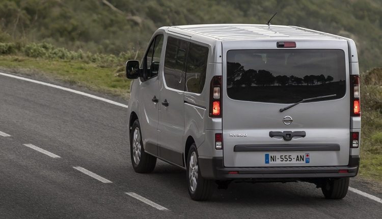 Nissan NV300 Combi 2021: Más equipamiento tecnológico y adaptado a la normativa Euro 6D