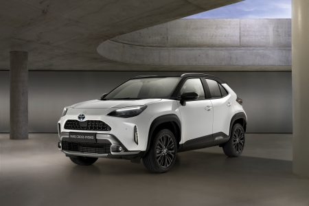 Toyota Yaris Cross Adventure: Un pequeño SUV híbrido que apunta maneras