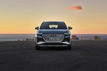 Audi-Q4-e-tron-2021-10