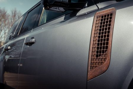 Ahora puedes decorar tu Land Rover Defender 2021 con toques "Rat style"