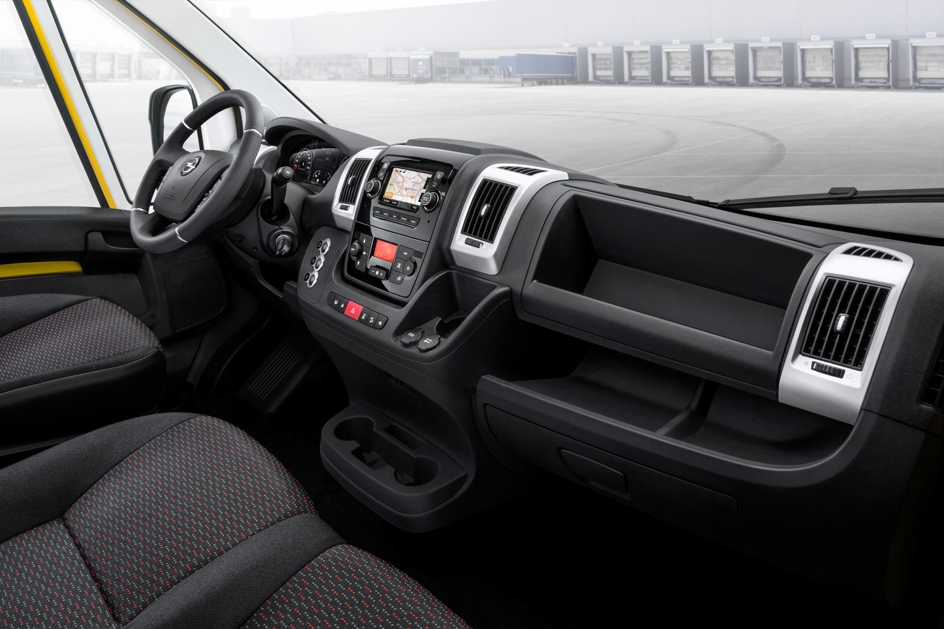 Opel Movano-e: El Movano también recibe su versión eléctrica