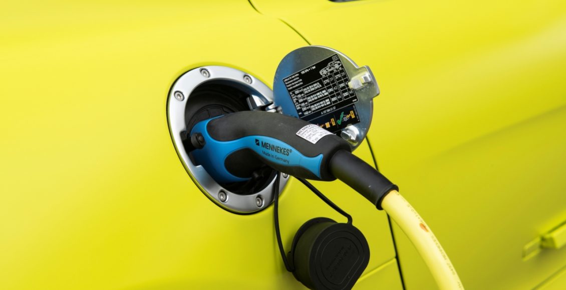 Venta-Mercedes-SLS-AMG-Electric-Drive-2013-14