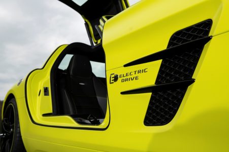 ¿Quieres hacerte con uno de los nueve Mercedes SLS AMG Electric Drive de 2013? Ahora puedes, pero no te resultará nada barato