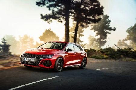 Audi RS 3 2021 Sportback y Sedán: 400 CV para el rey de los compactos deportivos