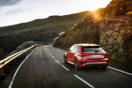 Audi RS 3 2021 Sportback y Sedán: 400 CV para el rey de los compactos deportivos