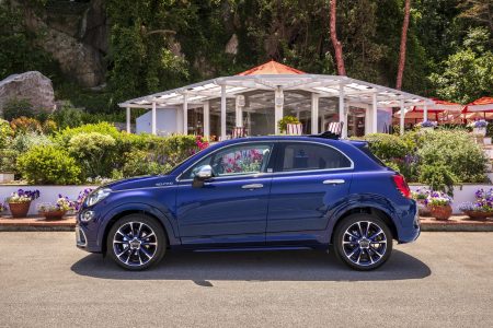 El Fiat 500X Yachting ya es oficial: Cinco puertas y a cielo abierto