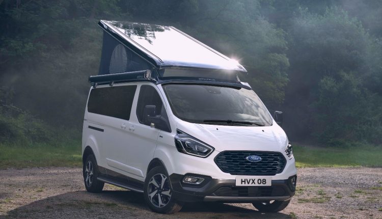 La Ford Transit Custom Nugget suma los acabados Active y Trail: Que siga la fiesta camper