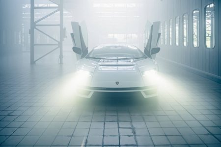 Vuelve el Lamborghini Countach: Con tracción total y mild-hybrid