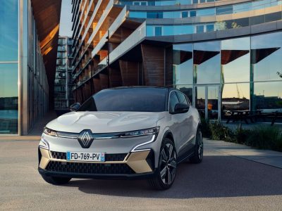 El Renault Mégane E-Tech es un crossover compacto... y es 100% eléctrico