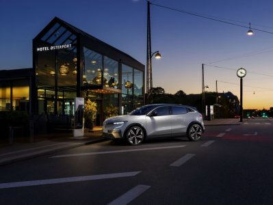 El Renault Mégane E-Tech es un crossover compacto... y es 100% eléctrico