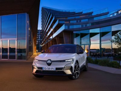 El Renault Mégane E-Tech es un crossover compacto... y es 100% eléctrico
