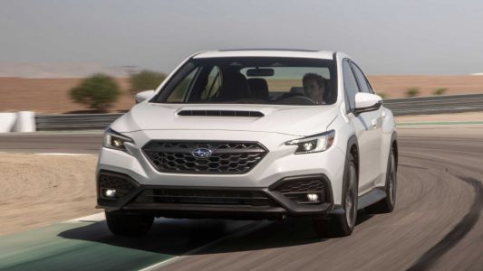 El Subaru WRX 2022 con un motor bóxer de 275 CV entra en escena