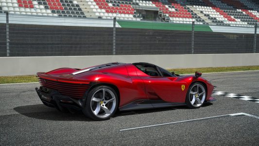 Ferrari Daytona SP3: El V12 atmosférico todavía tiene mucho que decir...